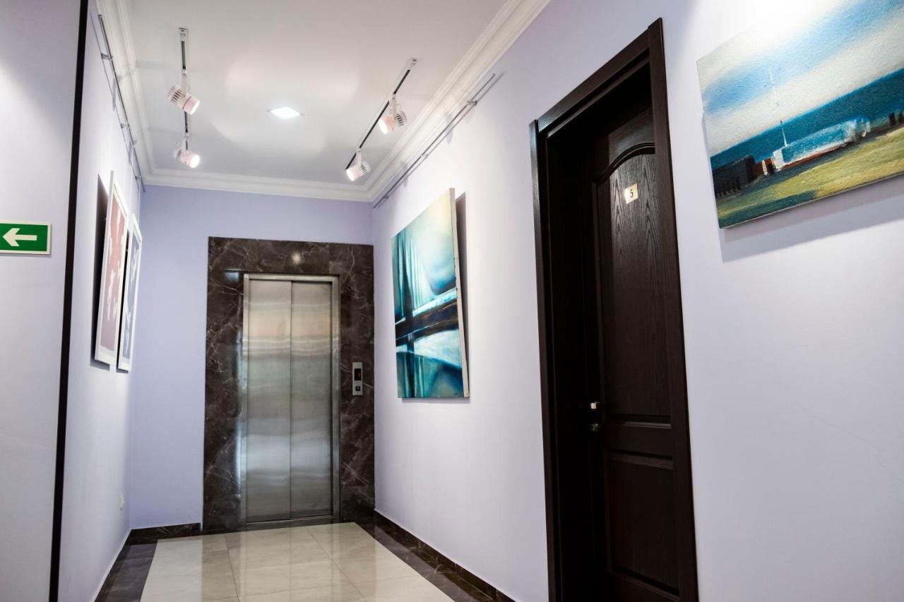 Art Hotel Batumi Exterior foto